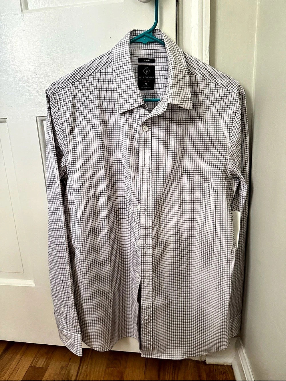 NWT Bluffworks Zenith button Dress Shirt, Merlot check, medium regular, Slim Fit